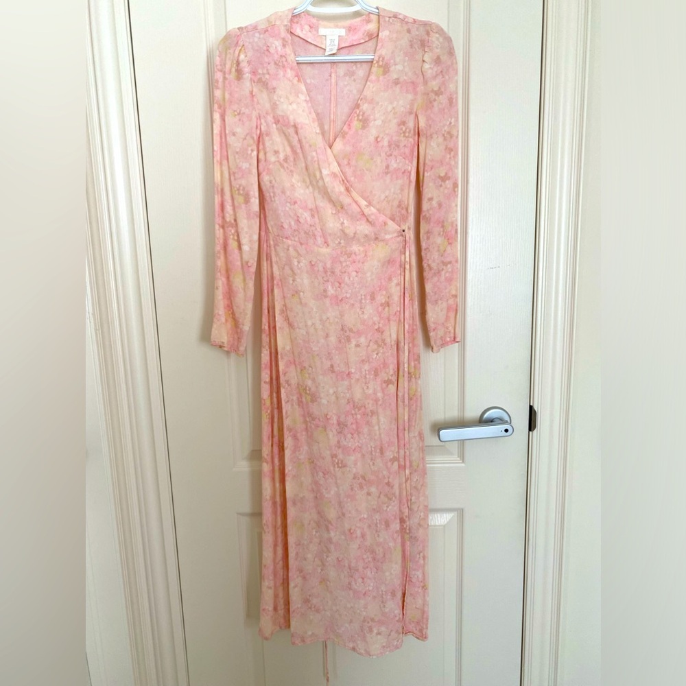 H&M Light Pink Muted Floral Wrap Dress